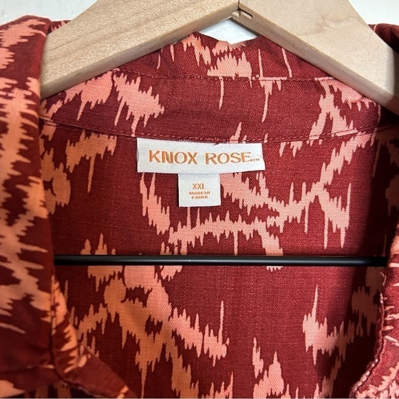 Knox Rose Long Sleeve Button-Down Shirt Red Patterned Collared Lyocell Size XXL - Picture 7 of 9